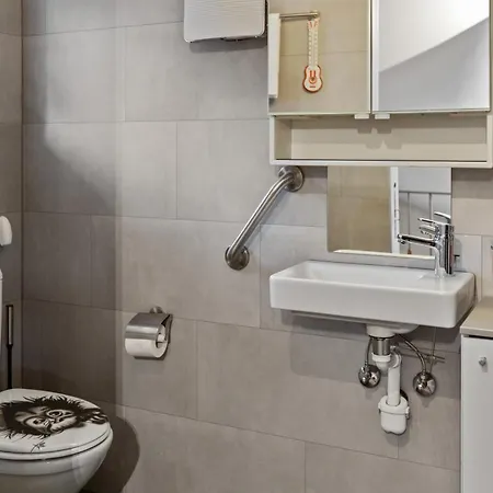 Maison Crans-montana, 7 Pers - 7 Lits, Jardin & Carnotzet Tatil Evi *