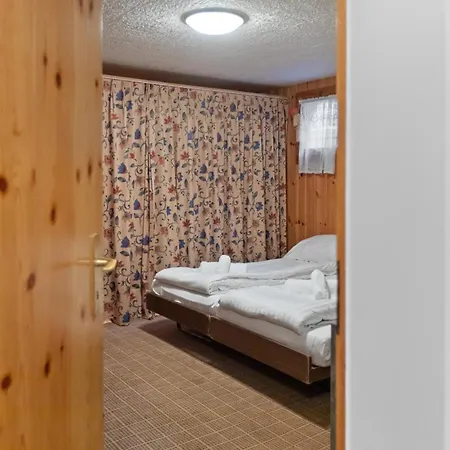 Maison Crans-montana, 7 Pers - 7 Lits, Jardin & Carnotzet