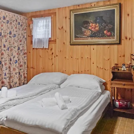 Tatil Evi Maison Crans-montana, 7 Pers - 7 Lits, Jardin & Carnotzet Lens