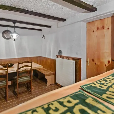 Tatil Evi Maison Crans-montana, 7 Pers - 7 Lits, Jardin & Carnotzet