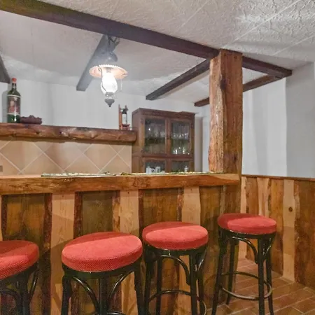 Tatil Evi Maison Crans-montana, 7 Pers - 7 Lits, Jardin & Carnotzet *