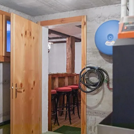 Maison Crans-montana, 7 Pers - 7 Lits, Jardin & Carnotzet