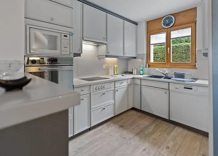 Maison Crans-montana, 7 Pers - 7 Lits, Jardin & Carnotzet Ferienhaus *