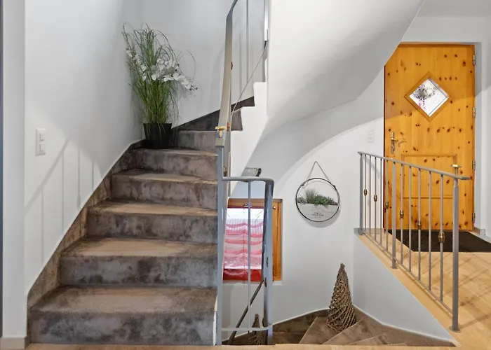 Maison Crans-montana, 7 Pers - 7 Lits, Jardin & Carnotzet Ferienhaus