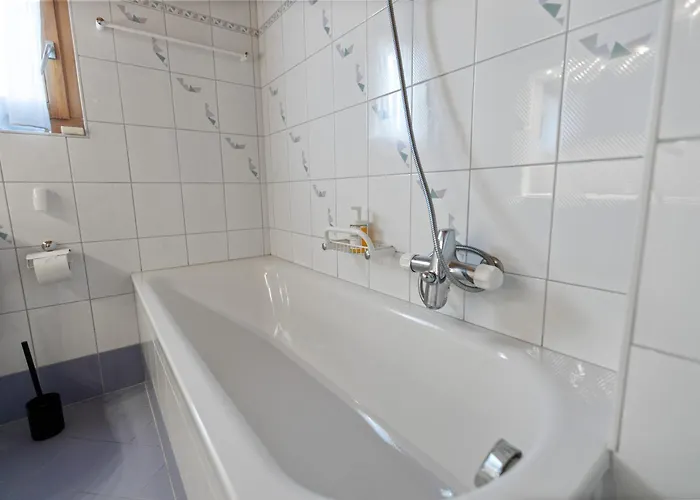 Maison Crans-montana, 7 Pers - 7 Lits, Jardin & Carnotzet Ferienhaus Lens