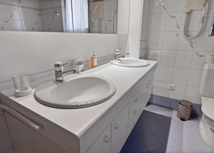 Maison Crans-montana, 7 Pers - 7 Lits, Jardin & Carnotzet Holiday home *