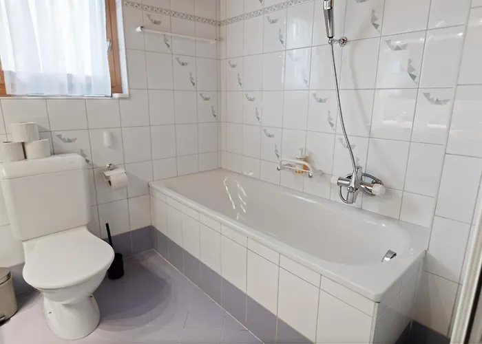Holiday home Maison Crans-montana, 7 Pers - 7 Lits, Jardin & Carnotzet