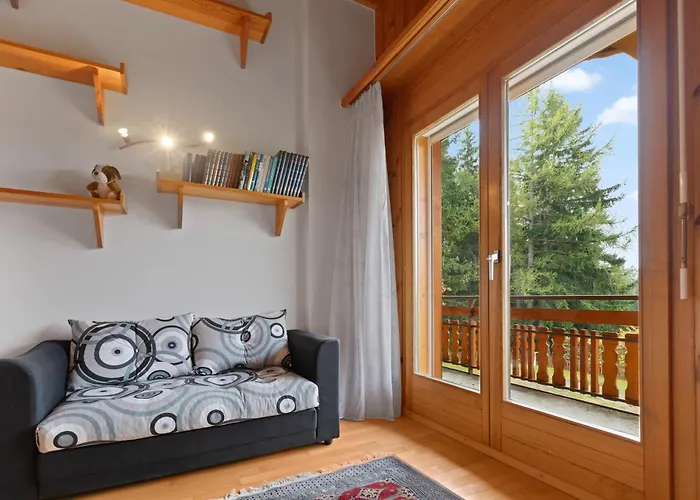 Holiday home Maison Crans-montana, 7 Pers - 7 Lits, Jardin & Carnotzet Lens